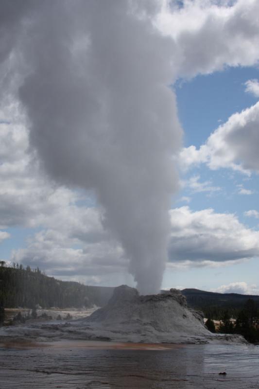 2008-08-15 12:31:59 ** Yellowstone National Park ** 