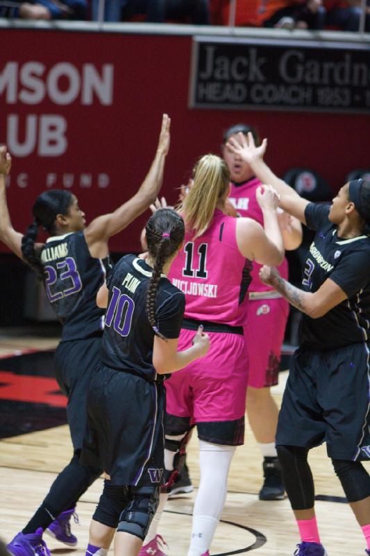 2015-02-13 19:53:33 ** Basketball, Damenbasketball, Joeseta Fatuesi, Taryn Wicijowski, Utah Utes, Washington ** 