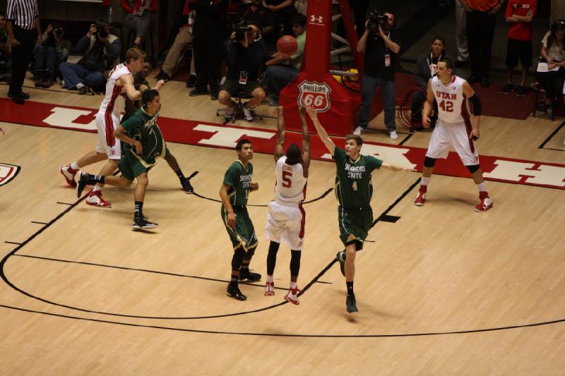 2012-11-16 19:30:20 ** Basketball, Men's Basketball, Sacramento State, Utah Utes ** 