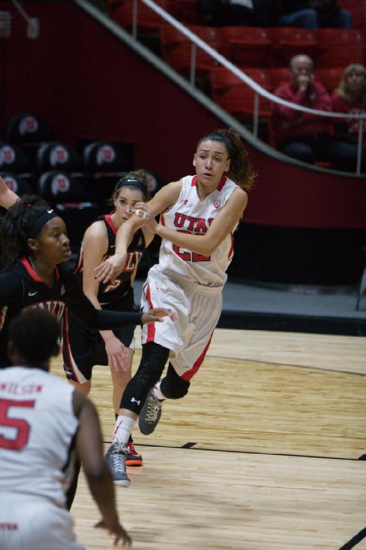 2014-12-06 16:30:52 ** Basketball, Cheyenne Wilson, Damenbasketball, Danielle Rodriguez, UNLV, Utah Utes ** 