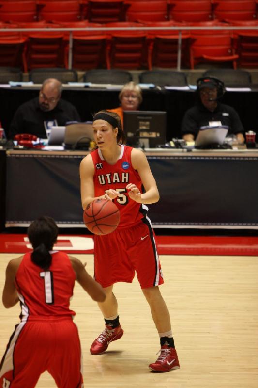 2011-03-19 17:59:46 ** Basketball, Damenbasketball, Janita Badon, Michelle Plouffe, Notre Dame, Utah Utes ** 