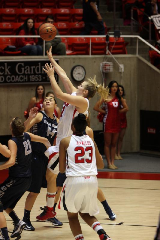 2012-11-27 20:17:16 ** Ariel Reynolds, Basketball, Damenbasketball, Taryn Wicijowski, Utah State, Utah Utes ** 