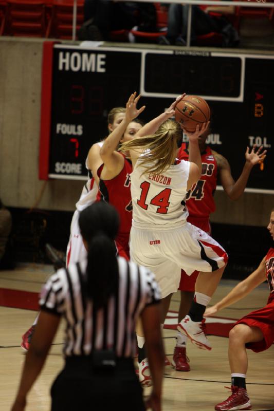 2012-11-13 19:38:48 ** Basketball, Damenbasketball, Paige Crozon, Southern Utah, Taryn Wicijowski, Utah Utes ** 