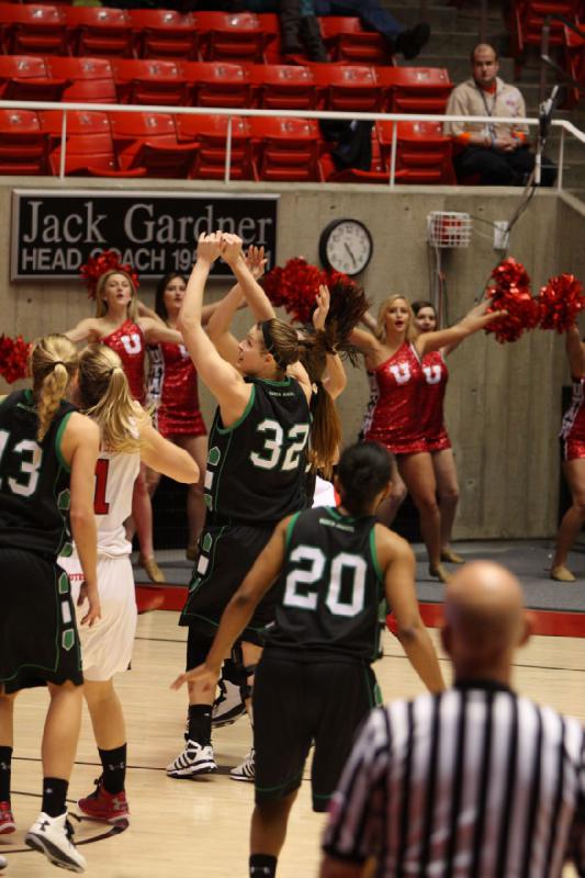 2012-12-29 16:23:24 ** Basketball, Damenbasketball, North Dakota, Taryn Wicijowski, Utah Utes ** 