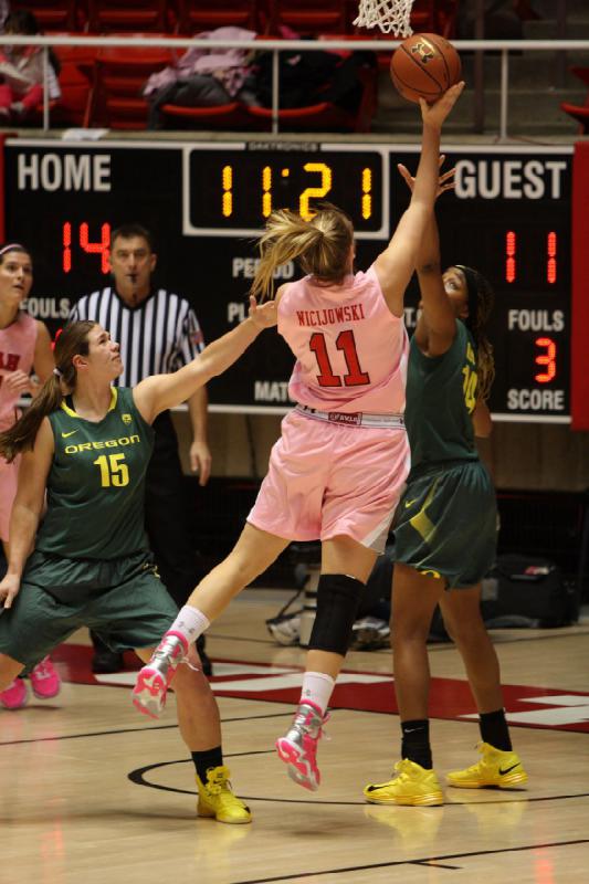 2013-02-08 19:14:28 ** Basketball, Chelsea Bridgewater, Oregon, Taryn Wicijowski, Utah Utes, Women's Basketball ** 