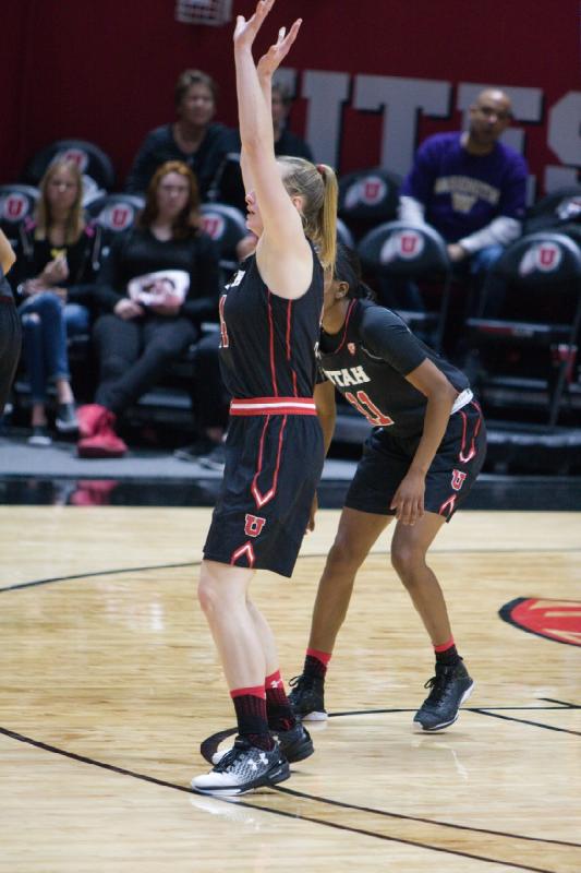 2017-02-03 21:01:11 ** Basketball, Erika Bean, Paige Crozon, Utah Utes, Washington, Women's Basketball ** 