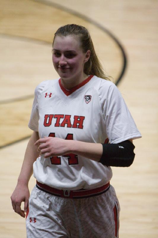 2015-12-29 20:43:04 ** Basketball, Damenbasketball, Paige Crozon, UC Davis, Utah Utes ** 