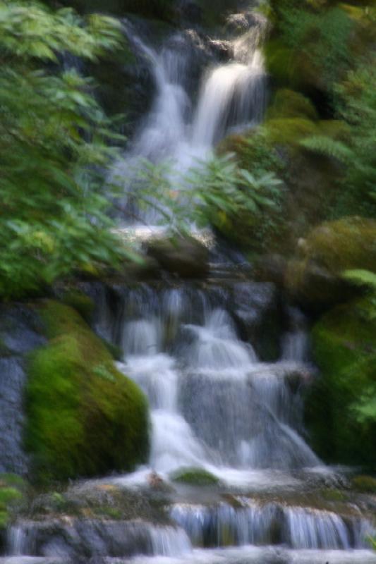 2007-09-02 13:58:26 ** Portland ** Too long exposure without a tripod.