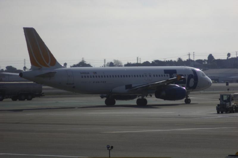 2007-10-14 15:57:18 ** Kalifornien ** United Airlines 'Ted'.