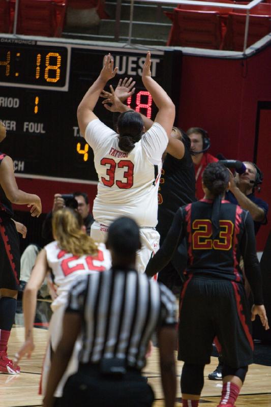 2015-01-11 12:35:11 ** Basketball, Damenbasketball, Danielle Rodriguez, Joeseta Fatuesi, USC, Utah Utes ** 