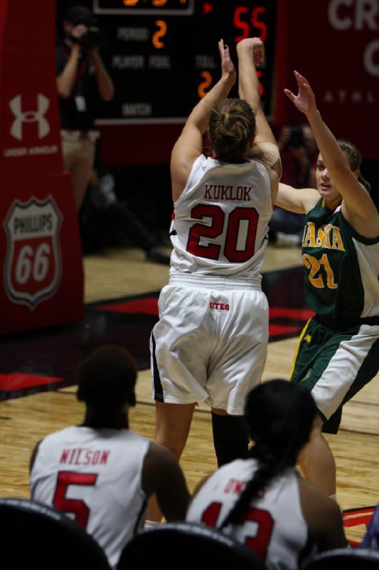 2014-11-05 20:32:30 ** Alaska Anchorage, Basketball, Cheyenne Wilson, Damenbasketball, Devri Owens, Katie Kuklok, Utah Utes ** 