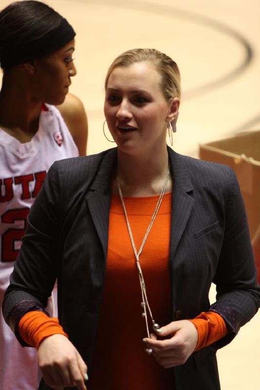 2014-01-12 14:56:03 ** Ariel Reynolds, Basketball, Cal, Damenbasketball, Paige Crozon, Utah Utes ** 