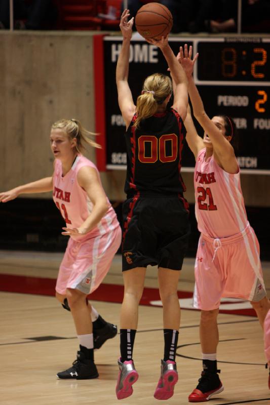 2012-01-28 16:15:22 ** Basketball, Chelsea Bridgewater, Taryn Wicijowski, USC, Utah Utes, Women's Basketball ** 