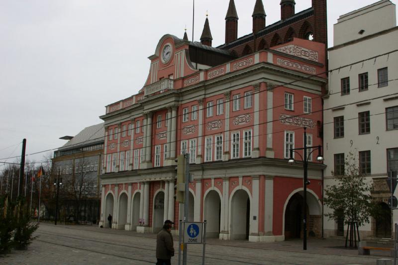 2006-11-26 14:42:38 ** Germany, Rostock ** Rostock city hall.