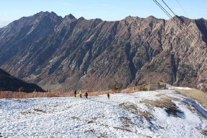 2008-10-25 16:06:47 ** Little Cottonwood Canyon, Snowbird, Utah ** Einige sind den Berg nicht mit der Bahn hochgefahren sondern gelaufen.