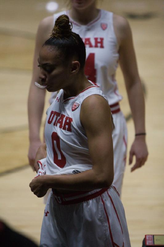 2016-11-19 19:14:21 ** Basketball, Damenbasketball, Kiana Moore, Paige Crozon, Utah Utes, Utah Valley University ** 