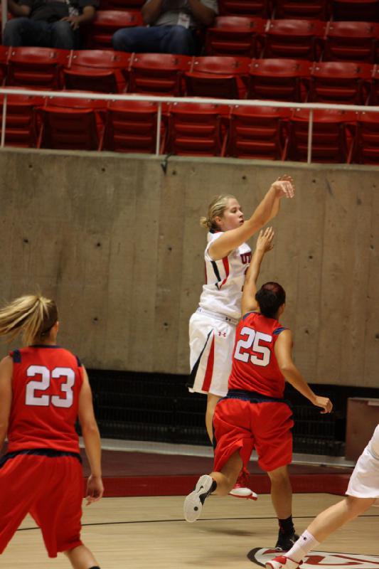 2011-11-05 17:12:03 ** Basketball, Damenbasketball, Dixie State, Rachel Messer, Utah Utes ** 