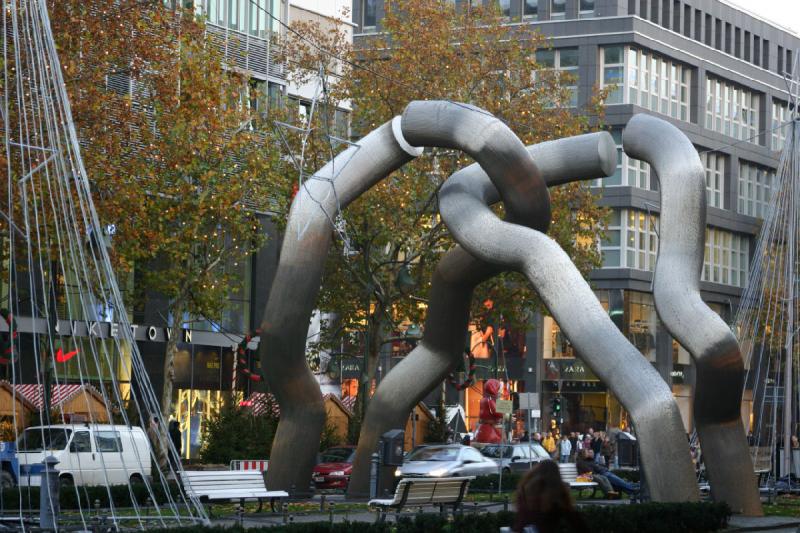 2006-11-27 15:50:44 ** Berlin, Deutschland ** Kunst am Kurfürstendamm.