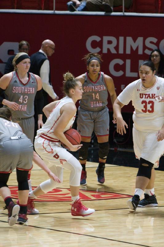 2016-11-30 19:16:36 ** Basketball, Damenbasketball, Joeseta Fatuesi, Megan Jacobs, Southern Utah, Utah Utes ** 