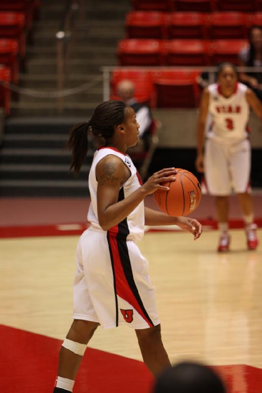 2010-12-06 19:32:02 ** Basketball, Damenbasketball, Janita Badon, Utah Utes, Westminster ** 