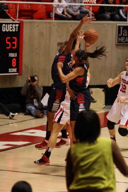 2014-01-26 16:34:09 ** Arizona, Basketball, Damenbasketball, Emily Potter, Malia Nawahine, Utah Utes, Velaida Harris ** 