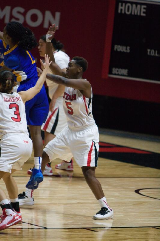 2014-11-14 18:39:26 ** Basketball, Cheyenne Wilson, Damenbasketball, Malia Nawahine, San Jose State, Utah Utes ** 