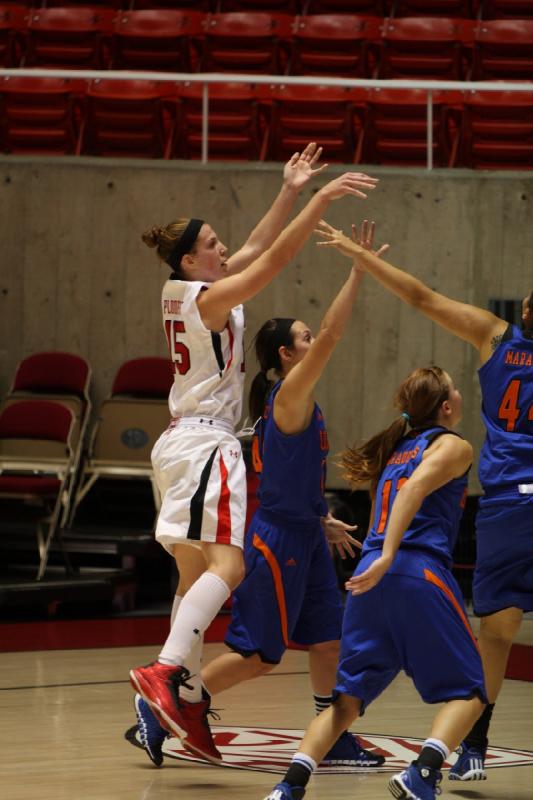 2013-11-01 17:51:12 ** Basketball, Damenbasketball, Michelle Plouffe, University of Mary, Utah Utes ** 