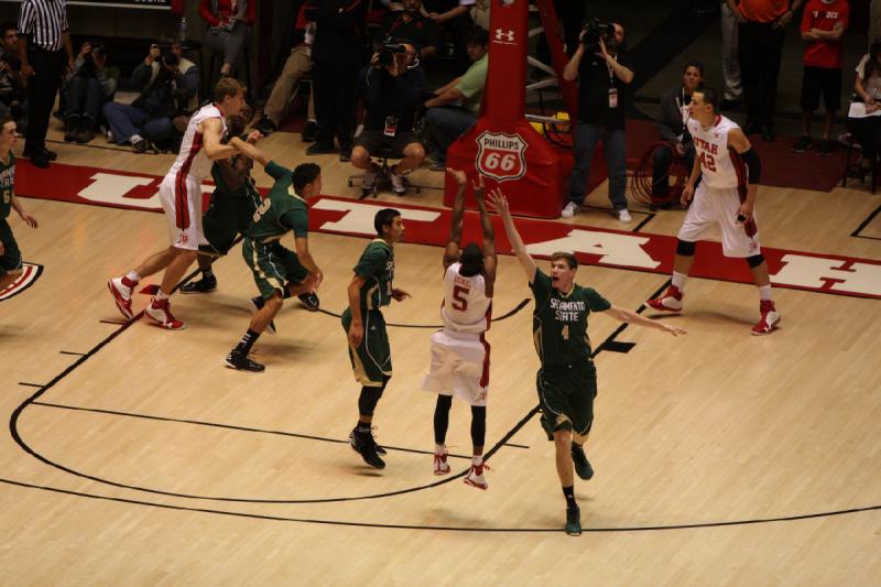 2012-11-16 19:30:20 ** Basketball, Herrenbasketball, Sacramento State, Utah Utes ** 