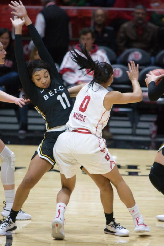 2018-11-16 19:10:41 ** Basketball, Damenbasketball, Kiana Moore, Long Beach State, Utah Utes ** 