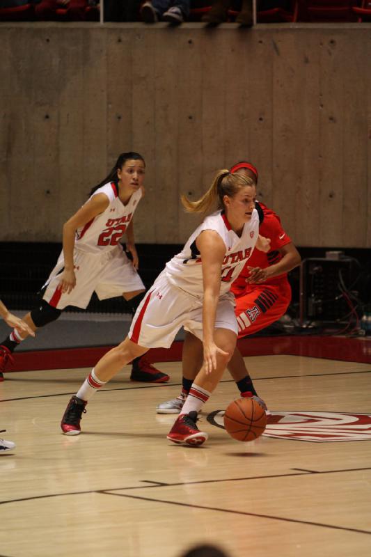 2013-01-18 19:32:19 ** Arizona, Basketball, Damenbasketball, Danielle Rodriguez, Taryn Wicijowski, Utah Utes ** 