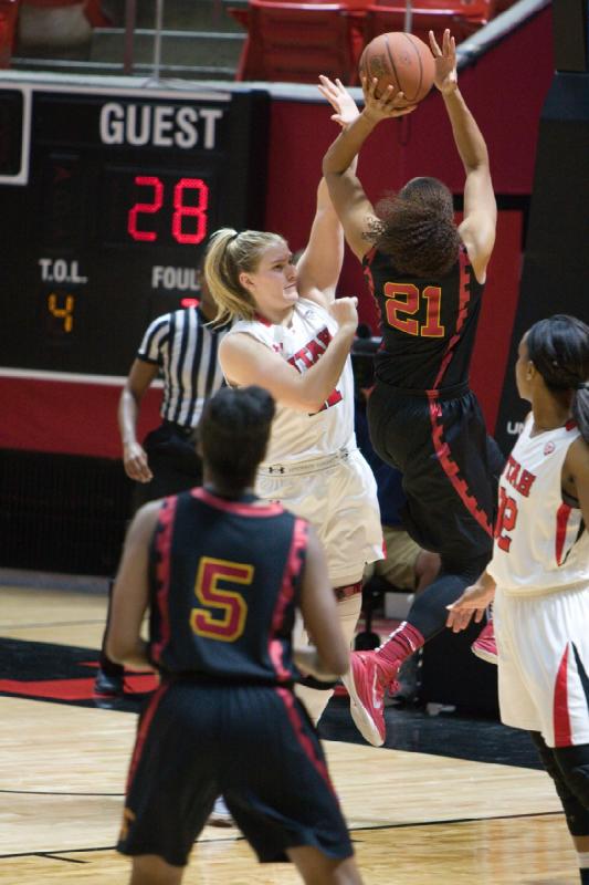 2015-01-11 13:04:15 ** Basketball, Damenbasketball, Tanaeya Boclair, Taryn Wicijowski, USC, Utah Utes ** 