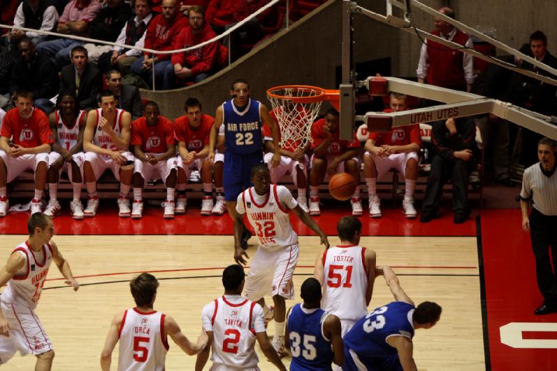 2010-01-23 16:34:58 ** Air Force, Basketball, David Foster, Herrenbasketball, Jace Tavita, Kim Tillie, Luka Drca, Shawn Glover, Utah Utes ** 