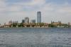 "Ellis Island" im Vordergrund und New Jersey mit dem "Goldman Sachs Building" im Hintergrund.