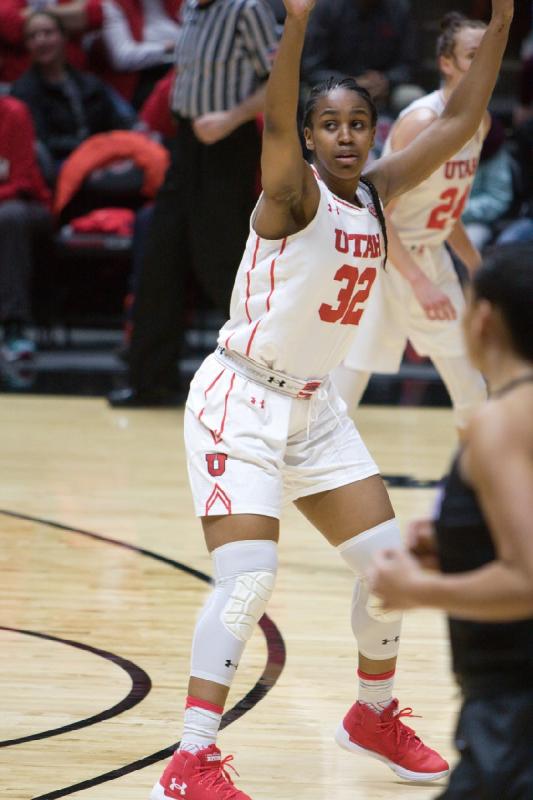 2018-02-18 14:10:56 ** Basketball, Tanaeya Boclair, Tilar Clark, Utah Utes, Washington, Women's Basketball ** 