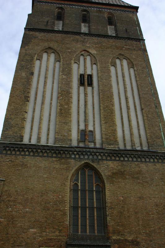 2006-11-26 12:22:26 ** Deutschland, Rostock ** Turm der St. Petrikirche in Rostock.