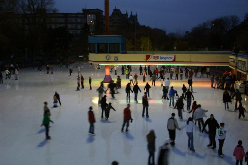 2006-11-25 16:32:14 ** Deutschland, Hamburg ** Eislaufbahn.