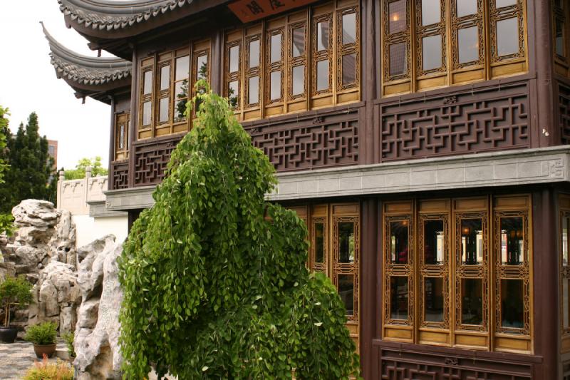 2005-05-05 12:07:56 ** Botanical Garden, Oregon, Portland ** Chinese tea house.