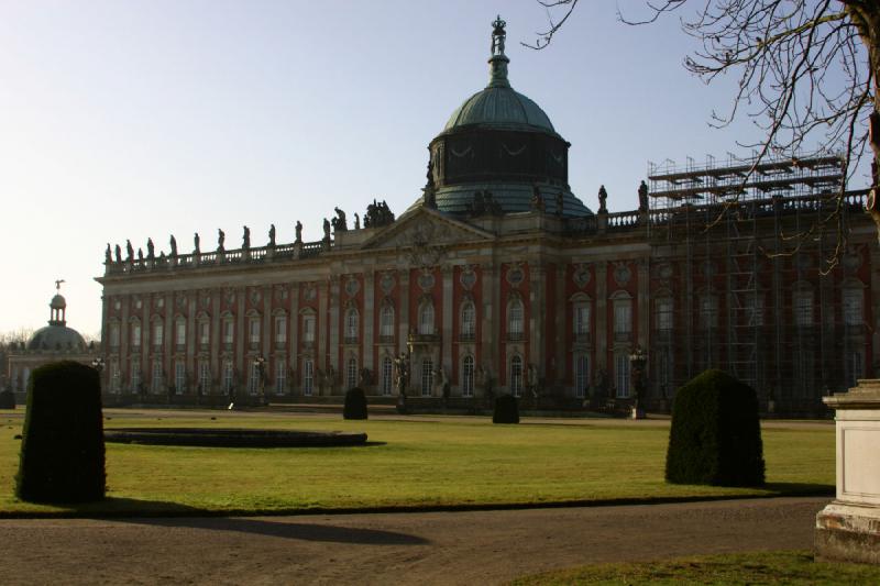 2006-11-28 12:02:20 ** Deutschland, Potsdam ** Neues Palais vom Nordosten aus.