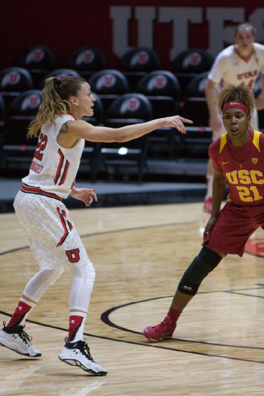 2016-01-29 19:03:19 ** Basketball, Damenbasketball, Danielle Rodriguez, Paige Crozon, USC, Utah Utes ** 