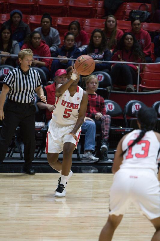 2014-11-14 17:08:50 ** Basketball, Cheyenne Wilson, Damenbasketball, Devri Owens, San Jose State, Utah Utes ** 