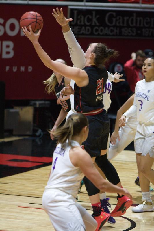 2017-02-03 21:46:19 ** Basketball, Megan Jacobs, Utah Utes, Washington, Wendy Anae, Women's Basketball ** 