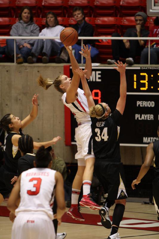 2013-01-13 15:16:29 ** Basketball, Colorado, Iwalani Rodrigues, Taryn Wicijowski, Utah Utes, Women's Basketball ** 