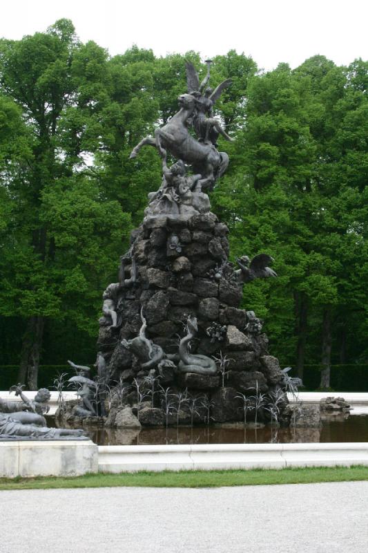 2008-05-17 14:50:54 ** Deutschland, München ** Brunnen.