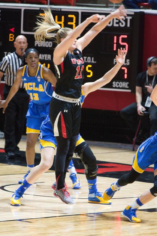 2015-01-09 18:26:35 ** Basketball, Damenbasketball, Taryn Wicijowski, UCLA, Utah Utes ** 