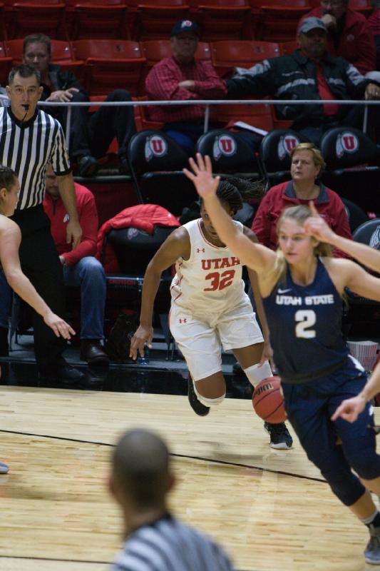 2016-12-03 15:34:55 ** Basketball, Damenbasketball, Tanaeya Boclair, Utah State, Utah Utes ** 