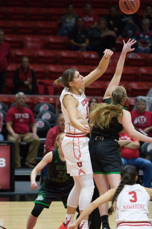 2016-11-19 17:33:00 ** Basketball, Damenbasketball, Emily Potter, Malia Nawahine, Utah Utes, Utah Valley University ** 