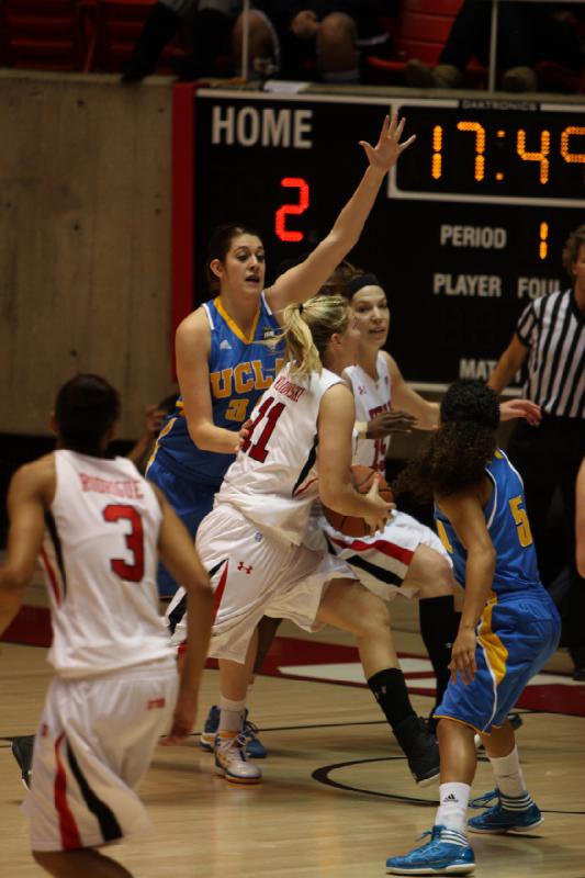 2012-01-26 19:01:38 ** Basketball, Damenbasketball, Iwalani Rodrigues, Michelle Plouffe, Taryn Wicijowski, UCLA, Utah Utes ** 