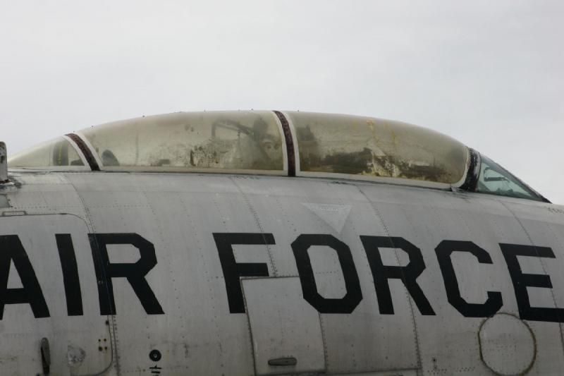 2007-04-01 14:41:32 ** Air Force, Hill AFB, Utah ** Cockpit der B-47.