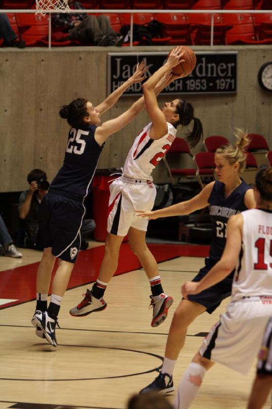 2012-11-01 20:16:57 ** Basketball, Chelsea Bridgewater, Concordia, Damenbasketball, Michelle Plouffe, Utah Utes ** 