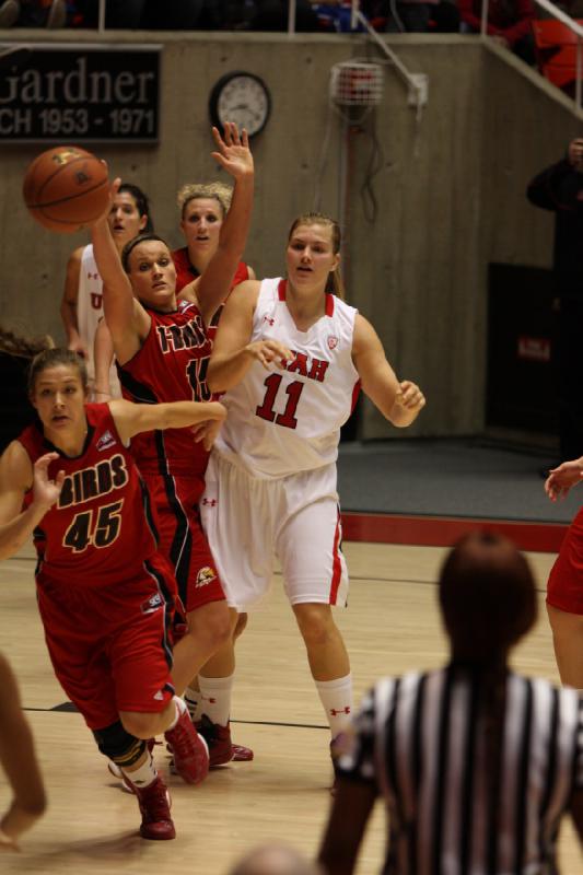 2012-11-13 20:18:10 ** Basketball, Chelsea Bridgewater, Southern Utah, Taryn Wicijowski, Utah Utes, Women's Basketball ** 